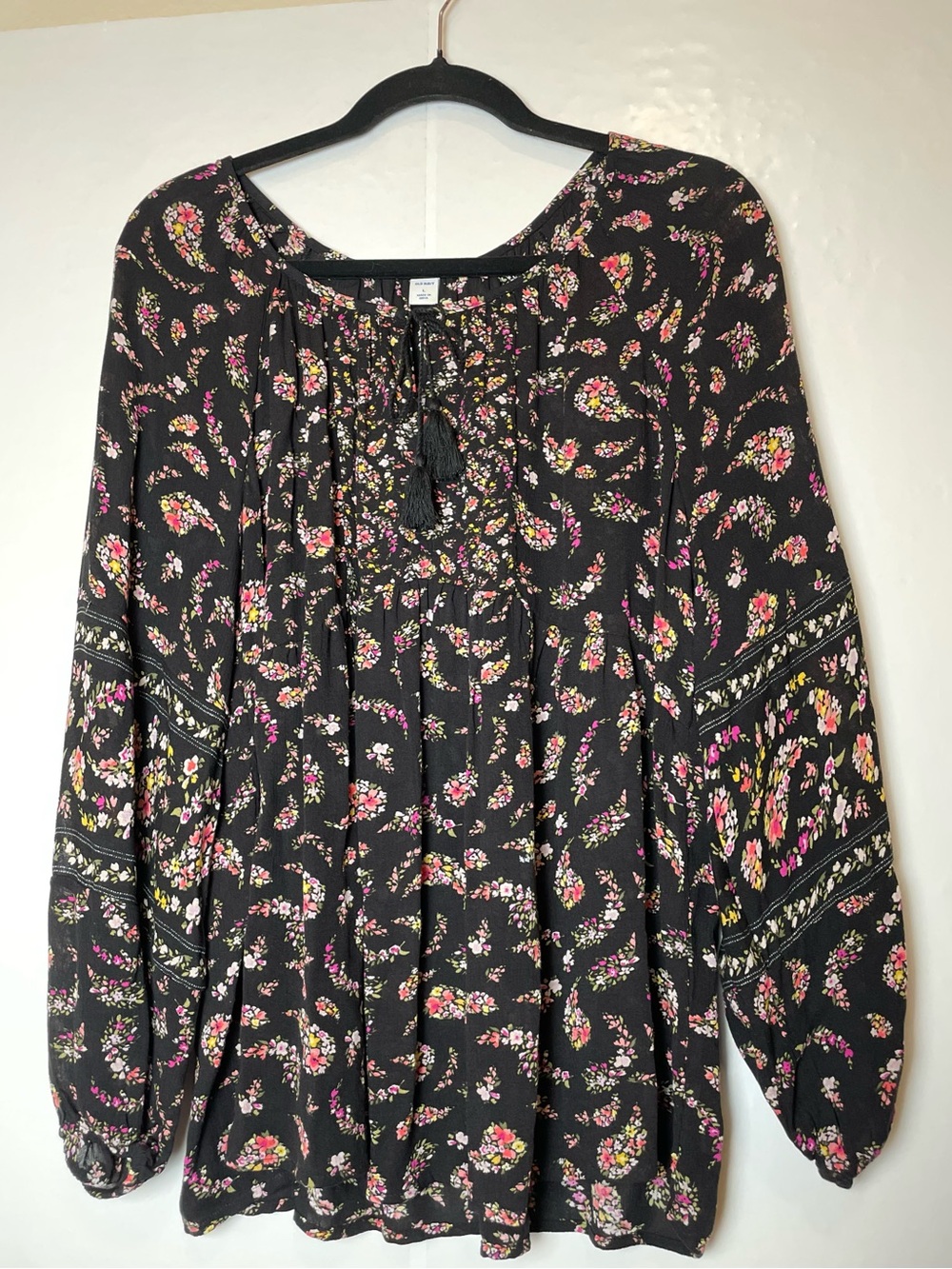 Old Navy Black Floral Tassel Peasant Tunic